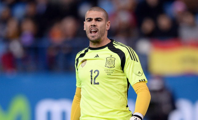 Man United nhận được câu trả lời từ Victor Valdes