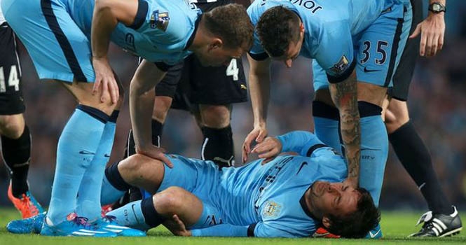 Man City gặp đại họa trước trận gặp Man Utd