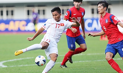 Đồng đội của Công Phượng dự V-League cùng SLNA