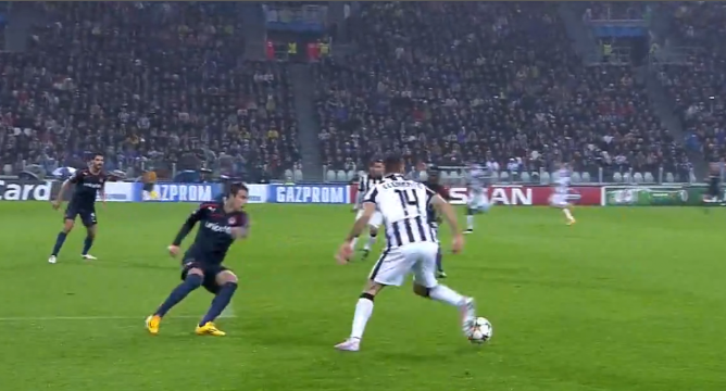 VIDEO clip bàn thắng: Juventus 3-2 Olympiakos - Bà già thắng nhọc nhằn