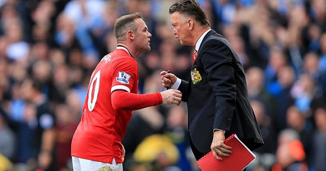 Đây! Lý do Van Gaal không ra đường pitch hò hét học trò