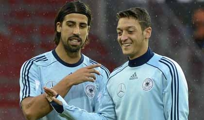 Ozil là nguyên nhân khiến Khedira khó đến Arsenal