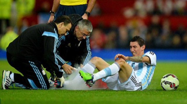 VIDEO: Pha vào bóng ác ý của Nani với Di Maria