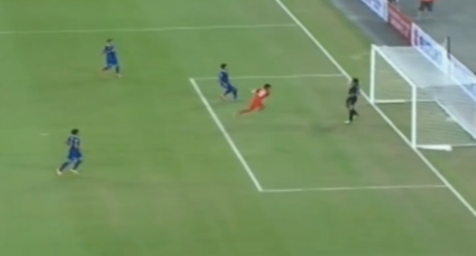 VIDEO: Phút 19, Khairul Amri gỡ hòa cho Singapore (Singapore - Thái Lan)