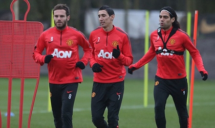 Đầu năm sau Man Utd sẽ cạnh tranh ngôi vô địch với Chelsea