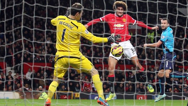 VIDEO: Phút 21' - Fellaini mở tỷ số cho Man United
