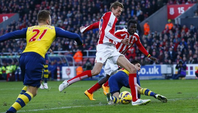 Video clip bàn thắng: Stoke City 3-2 Arsenal - Pháo thủ gục ngã