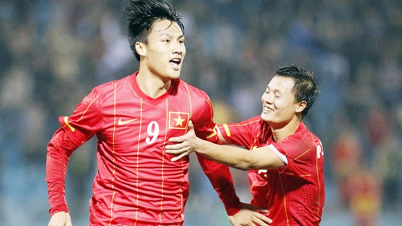 Mạc Hồng Quân háo hức chờ chơi bóng cùng Công Phượng