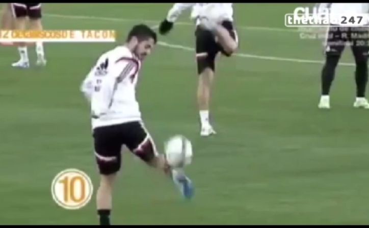 VIDEO: Isco trổ tài tâng bóng bằng ...gót siêu đỉnh