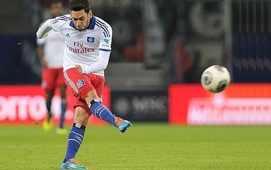 VIDEO: Hakan Calhanoglu - Ông vua sút phạt ở tuổi 20