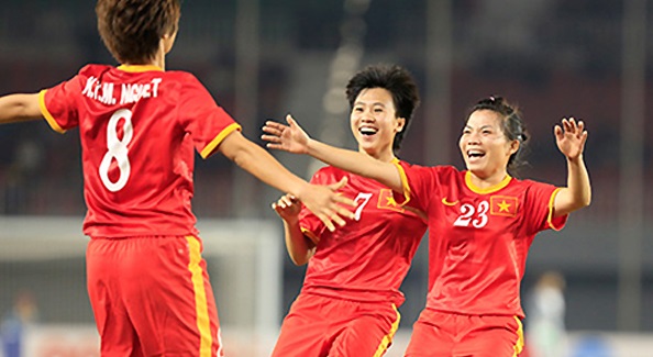 Kết thúc năm 2014: ĐT nữ Việt Nam vẫn xếp sau Thái Lan