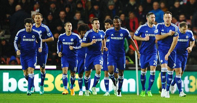 'Mùa này Chelsea ăn 4'