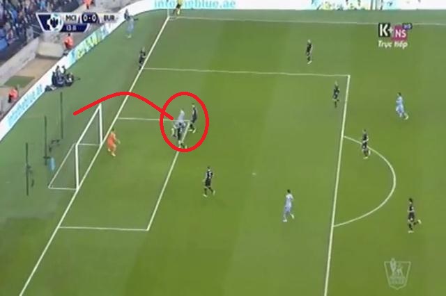 VIDEO: Milner bỏ lỡ cơ hội đáng tiếc ở khoảng cách chưa đến 6m