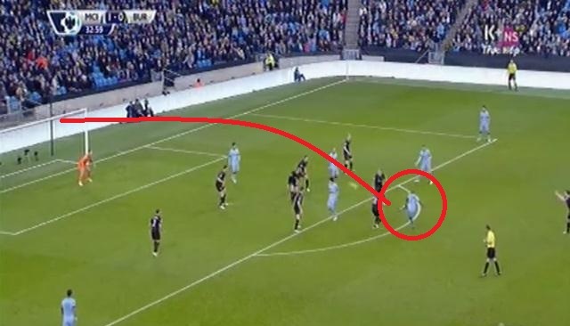 VIDEO: Fernandinho dứt điểm kỹ thuật nâng tỷ số lên 2-0 cho Man City