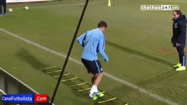 VIDEO: Buổi tập đặc biệt của Fernando Torres ở Atletico Madrid