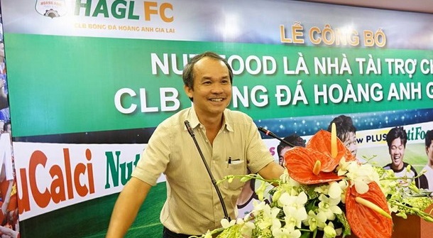 Bầu Đức tiết lộ mức tiền thưởng thắng trận cho HAGL tại V-League 2015