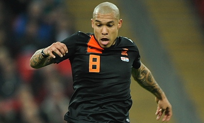 Từ chối gia hạn HĐ, De Jong mở đường gia nhập Man Utd?