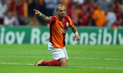 MU và Juventus nhận được câu trả lời của Wesley Sneijder