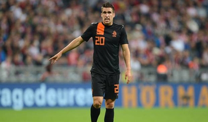 Man Utd sẽ có Kevin Strootman nếu …
