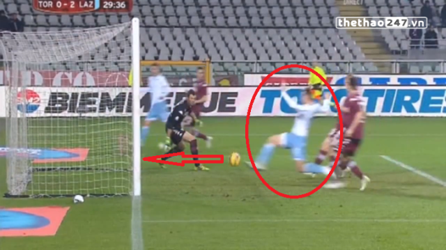 VIDEO: Bàn thắng dễ nhất sự nghiệp của Miroslav Klose