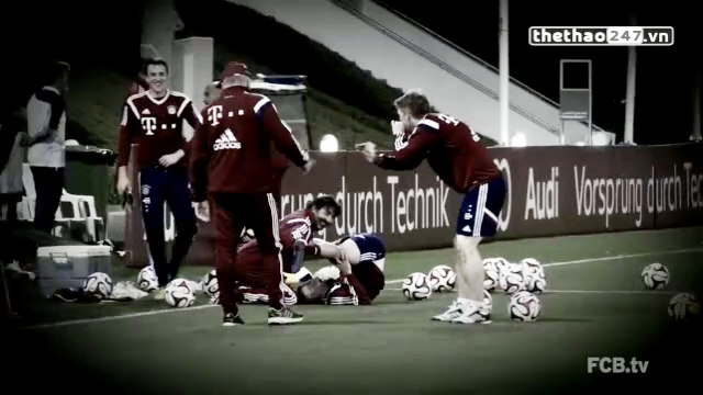 VIDEO: Màn trình diễn beatbox vui nhộn của Bastian Schweinsteiger