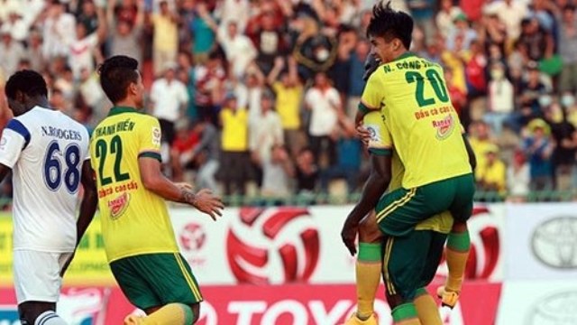 Video clip bàn thắng: Đồng Tháp 4-1 Đồng Nai - 3 điểm trọn vẹn