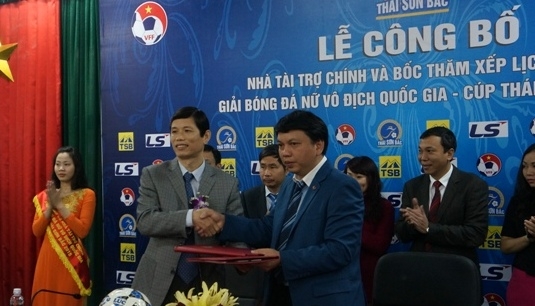 Đội vô địch Giải bóng đá nữ Quốc gia 2015 nhận 300 triệu đồng