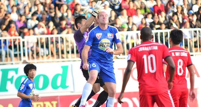HAGL 1-2 Than Quảng Ninh: Kịch tính đến phút cuối