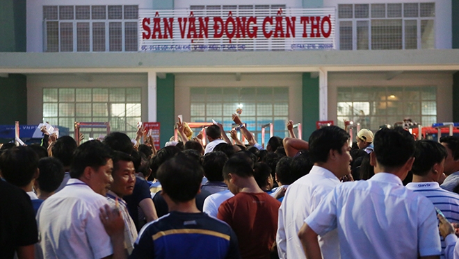 Cần Thơ phát hành 50 nghìn vé xem trận gặp HAGL
