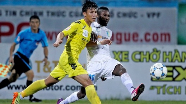 Video clip bàn thắng: SLNA 2-0 Hà Nội T&T - Chiến thắng thứ 3 liên tiếp
