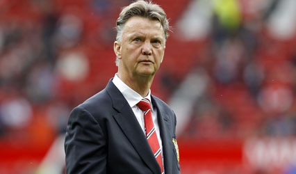 HLV Van Gaal thuyết phục thành công sao trẻ ở lại