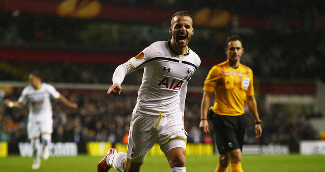 Video clip Tottenham - Fiorentina: Tuyệt tác của Soldado