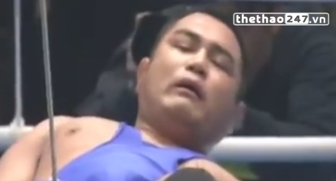 Video võ thuật: Chưa vào trận đấu, võ sĩ đã bị đánh đo ván