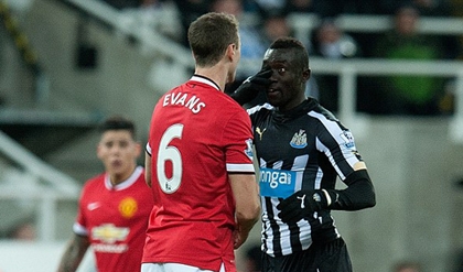 Sao Man Utd và Newcastle nhận án treo giò cực nặng