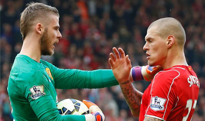 Martin Skrtel ‘lãnh đủ’ vì cố tính chơi xấu De Gea