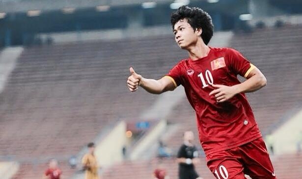 VIDEO: Công Phượng nâng tỷ số lên 3-0 cho U23 Việt Nam