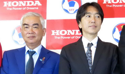 VFF chưa tính chuyện gia hạn HĐ cho HLV Miura