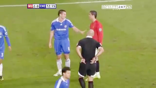 VIDEO: Hành động fairplay của Frank Lampard với Cris Ronaldo