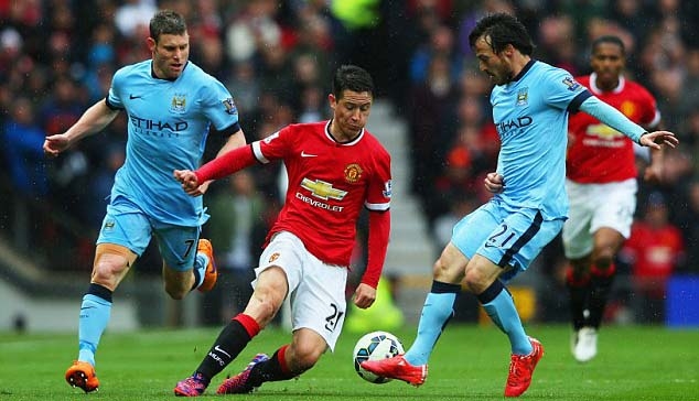 Nhiều tranh cãi trong trận Man Utd 4-2 Man City