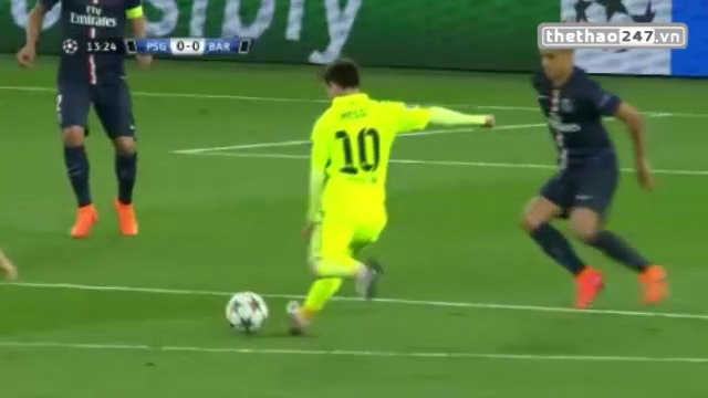 VIDEO: Cột dọc từ chối siêu phẩm cứa lòng của Messi