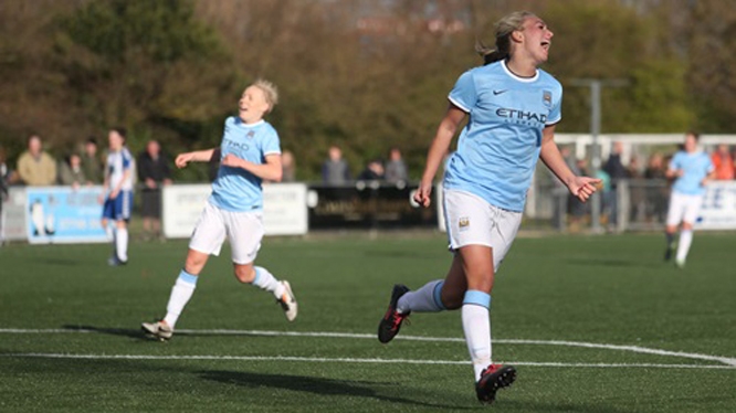 VIDEO: Pha volley ghi bàn tuyệt đẹp của sao nữ Man City
