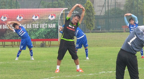 HLV trưởng ĐT nữ Việt Nam đã được tháo gỡ khó khăn