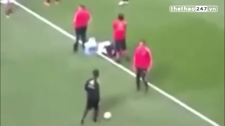VIDEO: Chỉ có thể là Ronaldinho