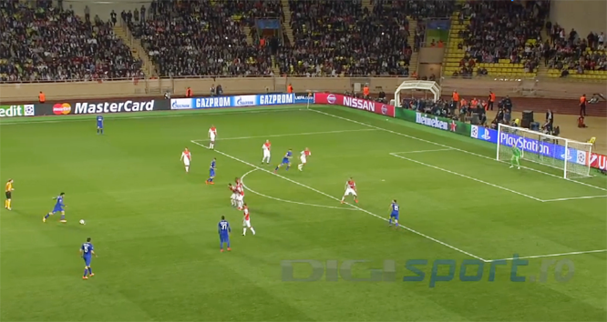 VIDEO: Cú sút phạt đẳng cấp của Pirlo từ khoảng cách hơn 30m