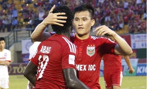Dấy lên nghi ngờ Công Vinh “nhận vơ” bàn thắng kỷ lục