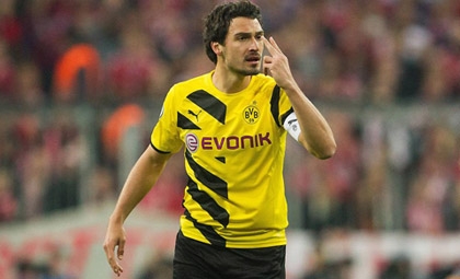 Man Utd gặp khó trong thương vụ Mats Hummels