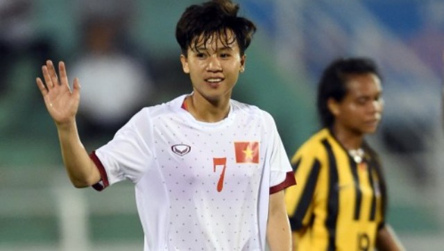 VIDEO: Cú hat-trick ấn tượng của QBV Tuyết Dung vào lưới Malaysia