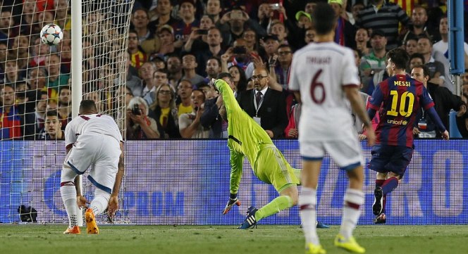 Video clip bàn thắng: Barcelona 3-0 Bayern Munich (Bán kết Champions League)