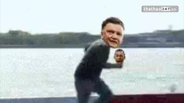 VIDEO: Cách HLV Van Gaal đưa Memphis Depay về MU