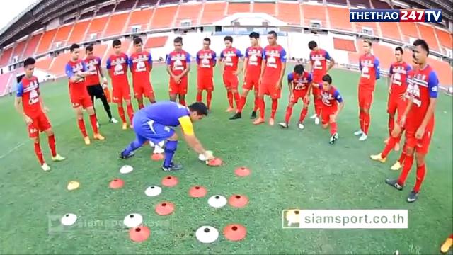 VIDEO: HLV Kiatisuk phân tích chiến thuật trước trận Thái Lan - Việt Nam